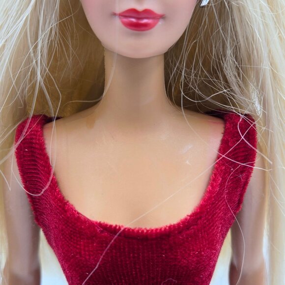 Very Velvet Barbie Doll 1998 20528 Red Velvet Jumpsuit Mattel Read - Picture 3 of 16